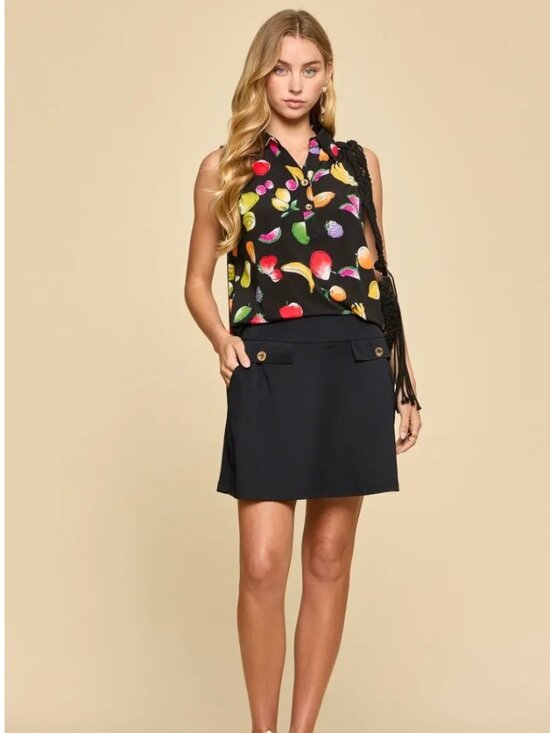 Dear Scarlett Tops - NEW! DEAR SCARLETT Seaspray Top in Fruit Basket Size XL